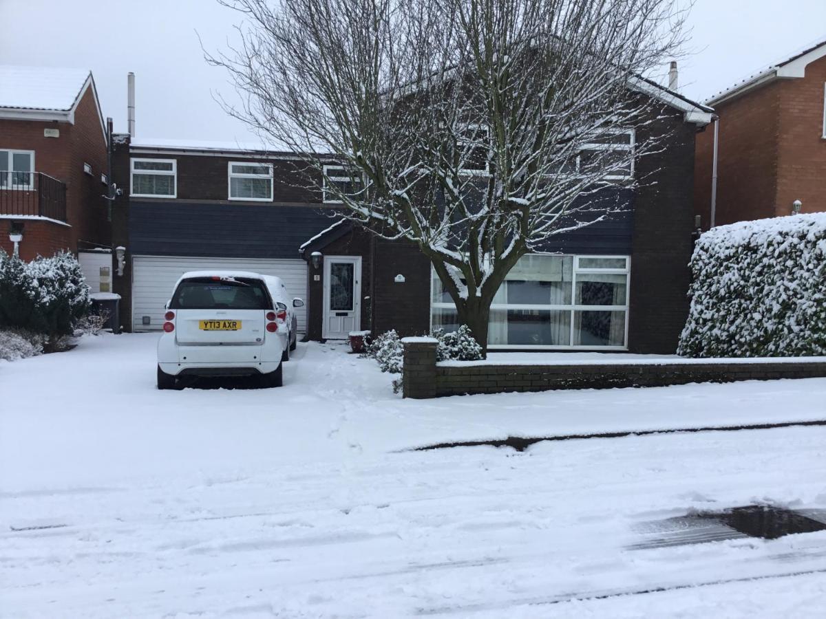 Hotel 5 Ravenhurst Drive Walsall Buitenkant foto